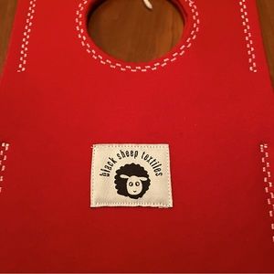 NWT AUSTRALIAN PURE WOOL FELT INSULATED BAG